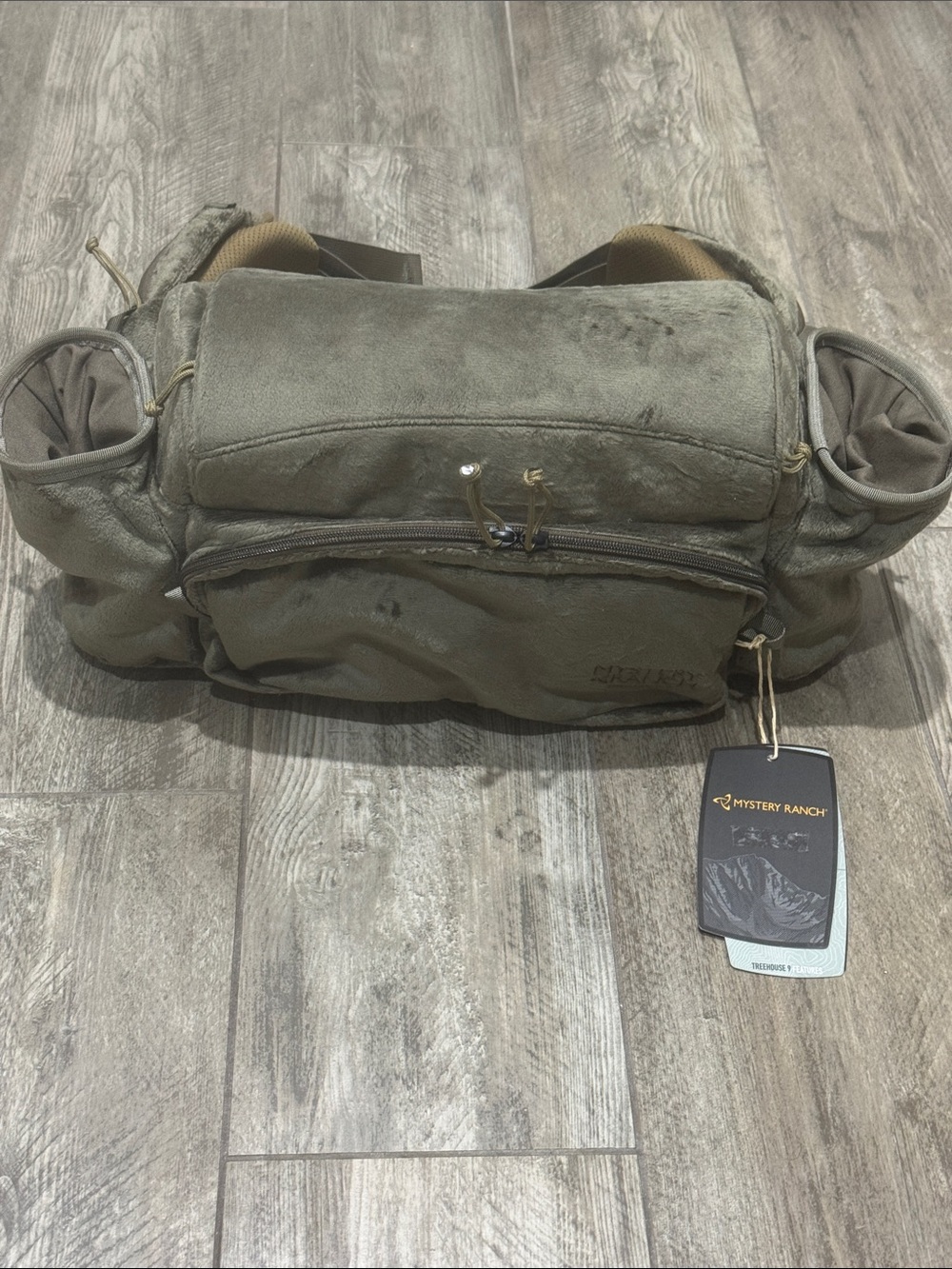 MYSTERY RANCH Olive Green Hip Pack with Multiple Pockets